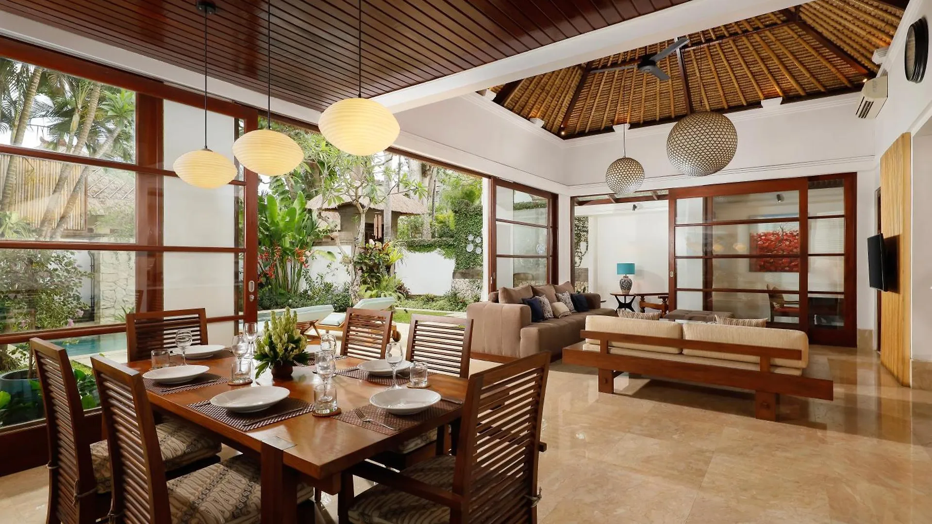 Jimbaran Beach Villas By Nakula